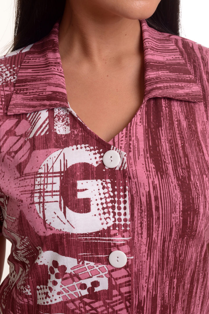 Фото товара 21399, короткий хлопковый халат на пуговицах